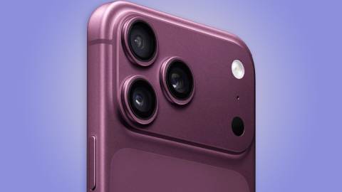 iPhone 18 Pro xóa sổ ảnh AI bóng đá giả